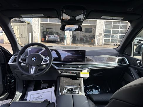 New 2026 BMW X5 xDrive40i w/ M Sport Package image 12