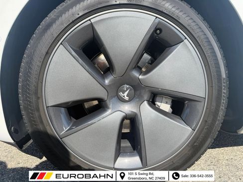 Used 2022 Tesla Model 3 RWD image 27