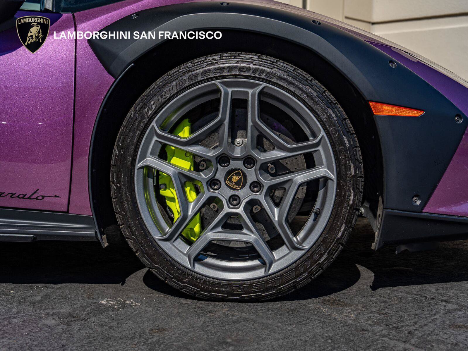 Used 2024 Lamborghini Huracan Sterrato AWD/4WD image 7