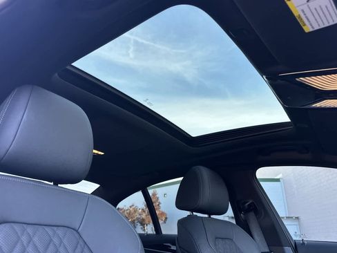 Certified 2023 BMW 530e 530e w/ Convenience Package image 19