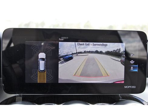 Used 2021 Mercedes-Benz GLC 300 image 28