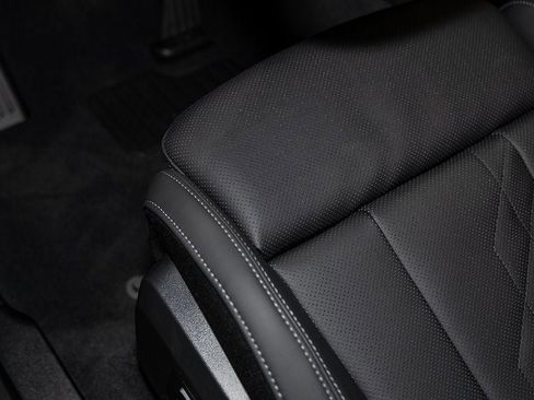 New 2026 BMW X3 xDrive30 w/ Convenience Package image 17