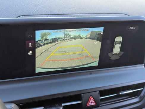 Certified 2025 Kia Seltos EX w/ EX Sunroof Package image 25