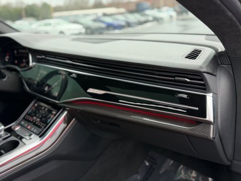 Used 2022 Audi SQ8 Premium Plus image 32