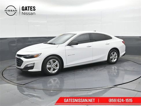 Used 2022 Chevrolet Malibu LS image 7