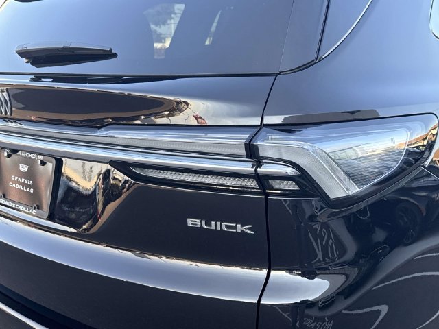 Used 2026 Buick Enclave Avenir w/ Super Cruise Package AWD/4WD image 6