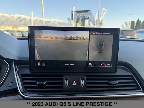 Used 2023 Audi Q5 2.0T Prestige w/ Prestige Package image 18