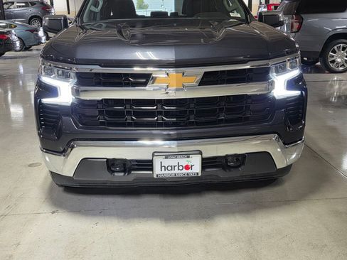 Used 2024 Chevrolet Silverado 1500 LT w/ Protection Package image 8
