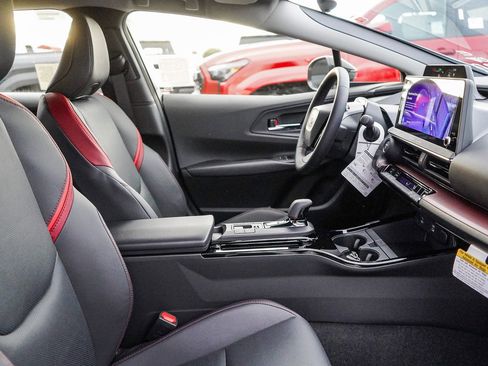 New 2026 Toyota Prius Plug-In Hybrid image 21