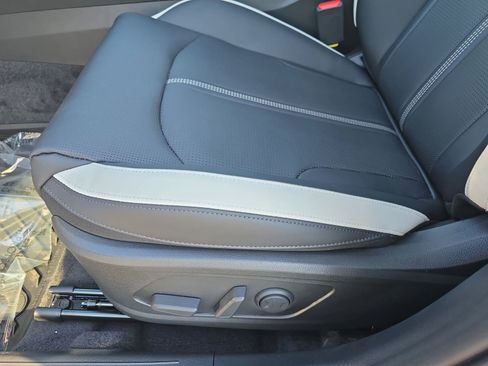 New 2026 Kia K5 GT-Line FWD image 31