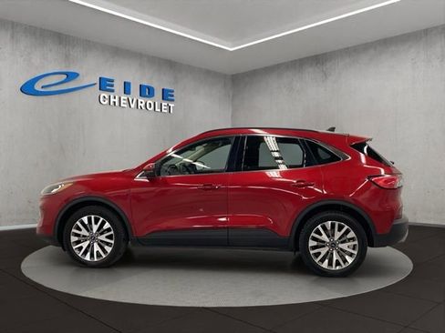 Used 2020 Ford Escape Titanium w/ Titanium Premium Package 2.0 image 5