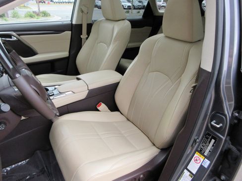 Used 2017 Lexus RX 450h AWD w/ Luxury Package image 33