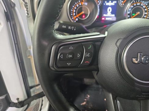 Used 2022 Jeep Wrangler Unlimited Sport AWD/4WD image 19