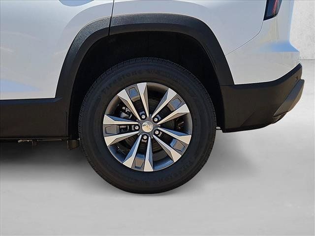 New 2027 Chevrolet Equinox LT FWD image 10