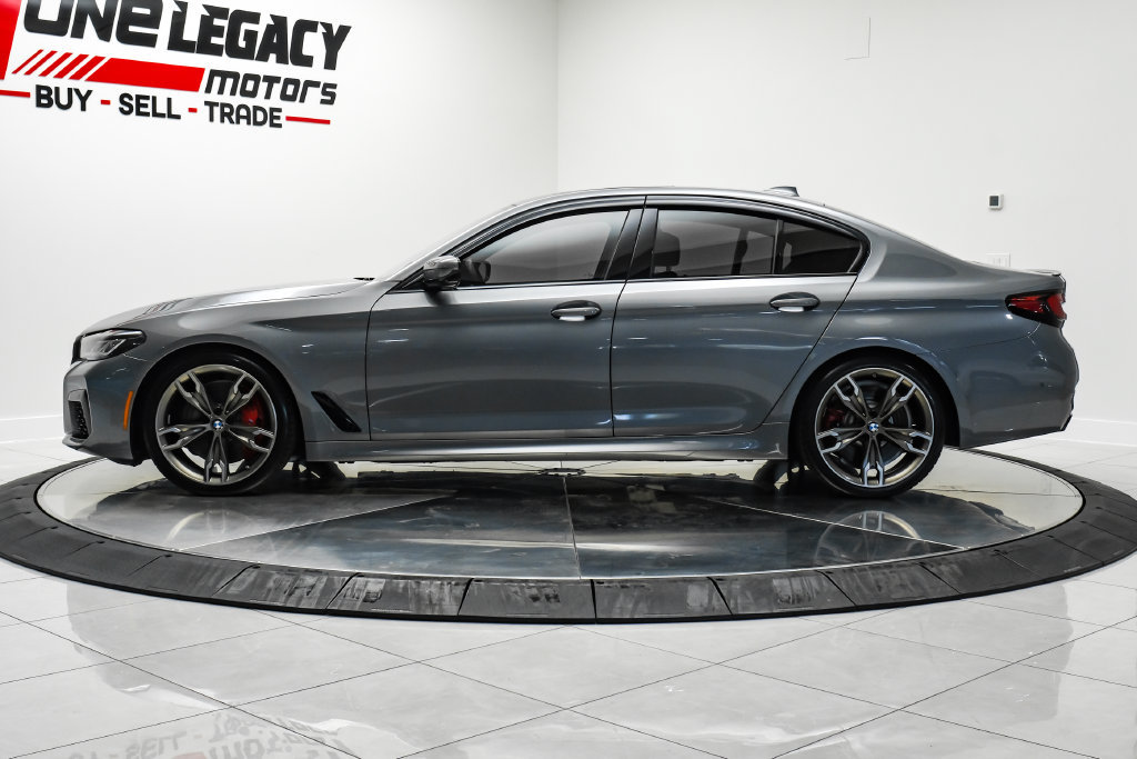 Used 2023 BMW M550i xDrive w/ Executive Package AWD/4WD image 12