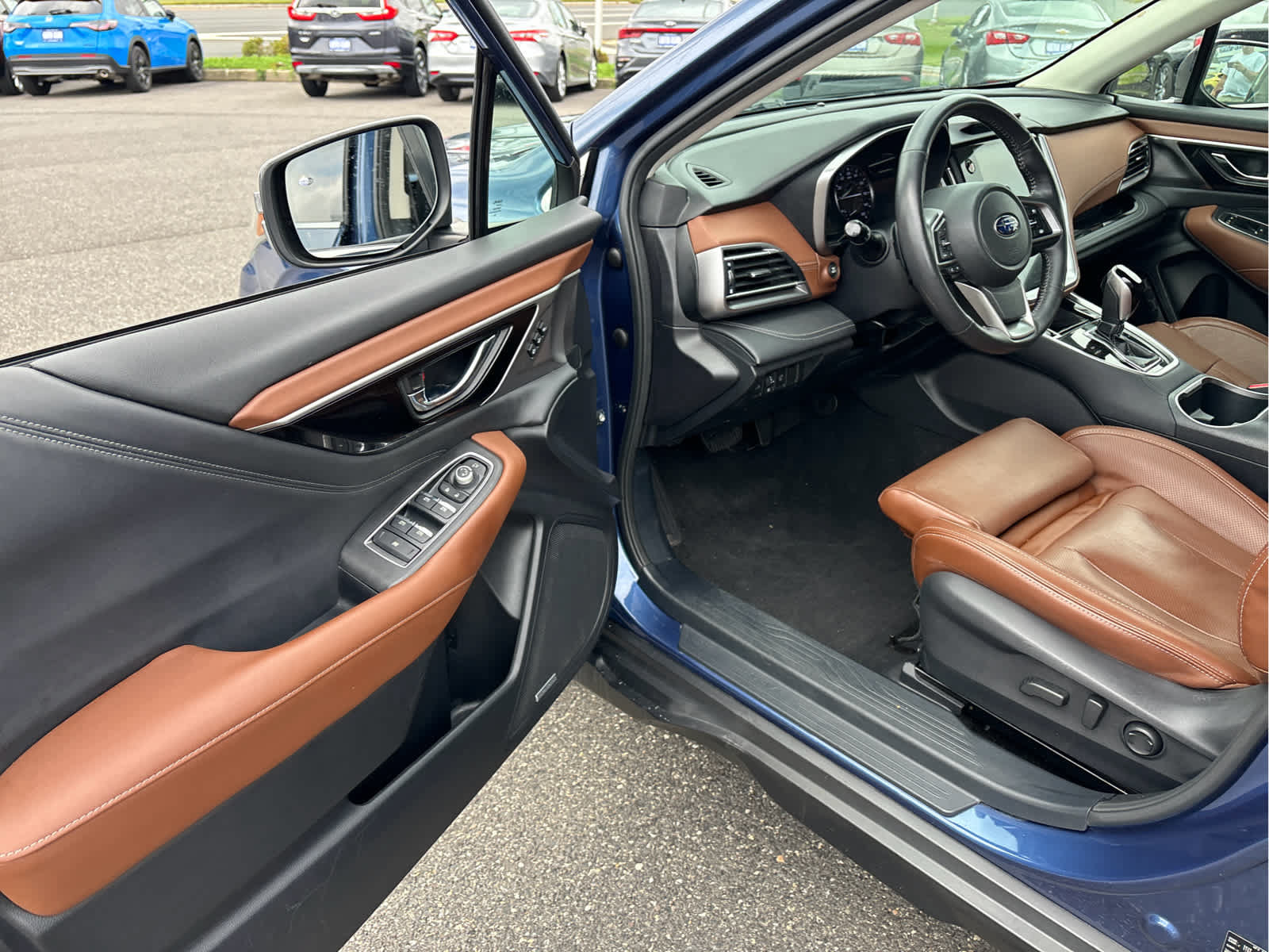 Used 2021 Subaru Outback Touring XT AWD/4WD image 6