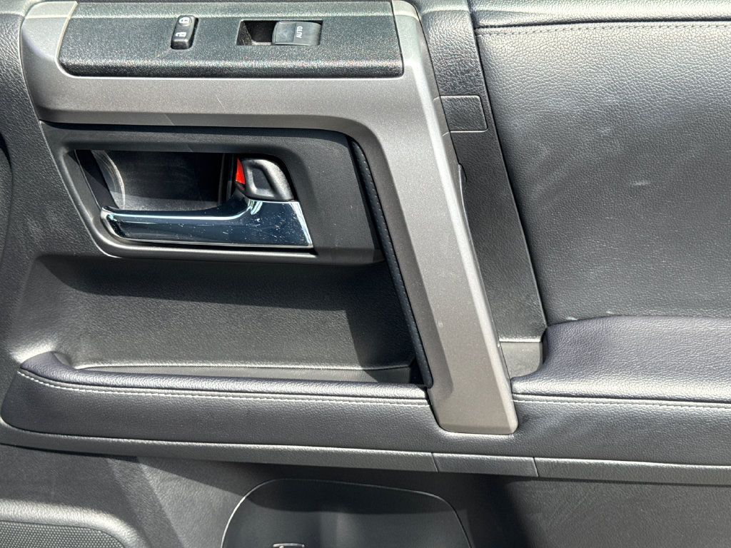 Used 2023 Toyota 4Runner SR5 Premium w/ Moonroof Package RWD image 14
