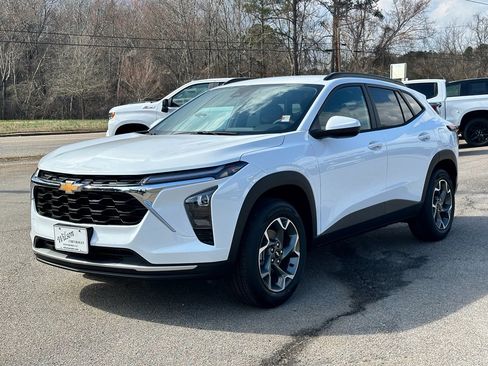 New 2026 Chevrolet Trax LT image 5