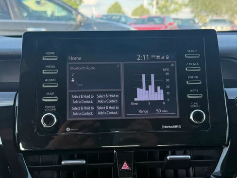 Used 2021 Toyota Camry SE FWD image 13