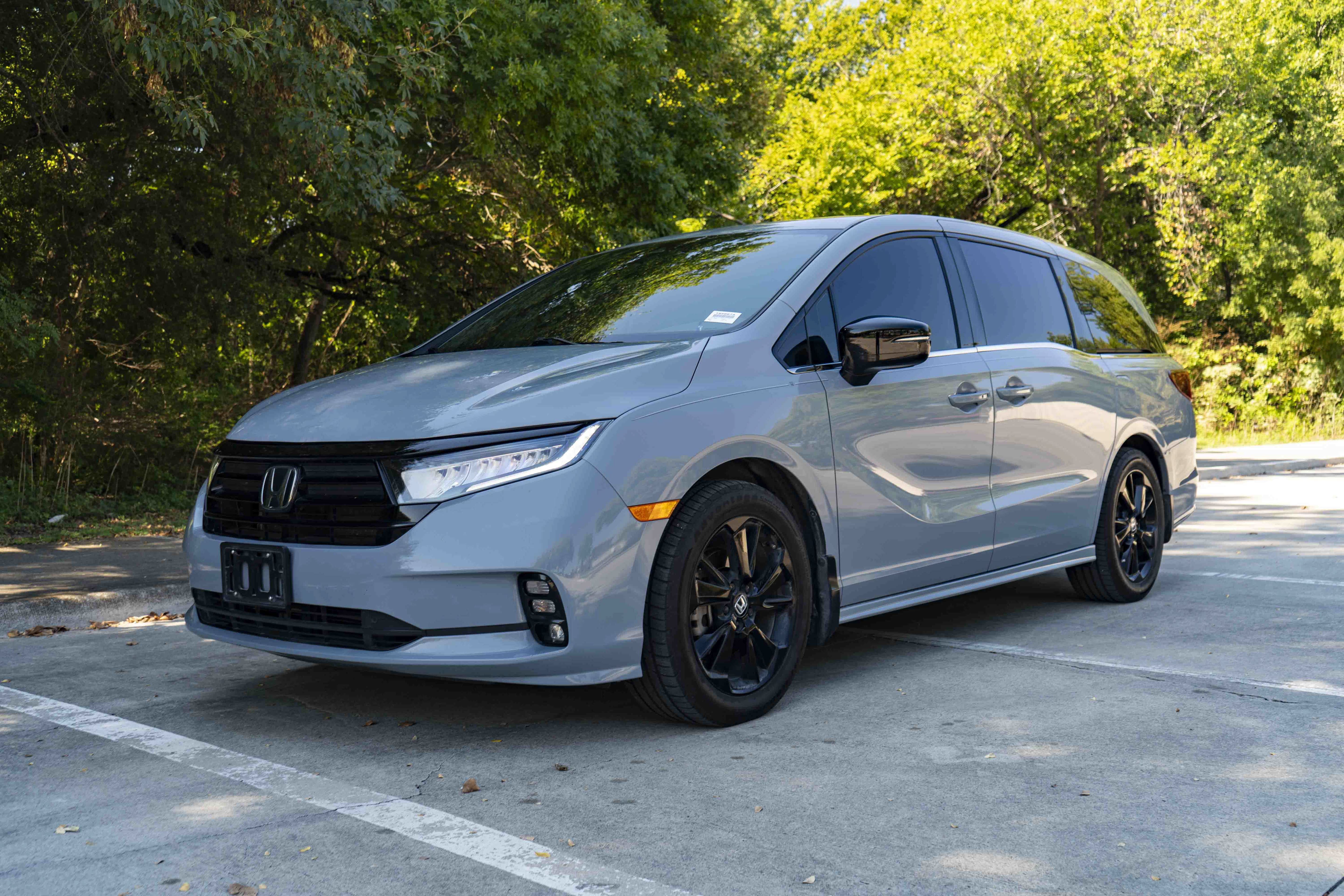 Used 2024 Honda Odyssey Sport image 5