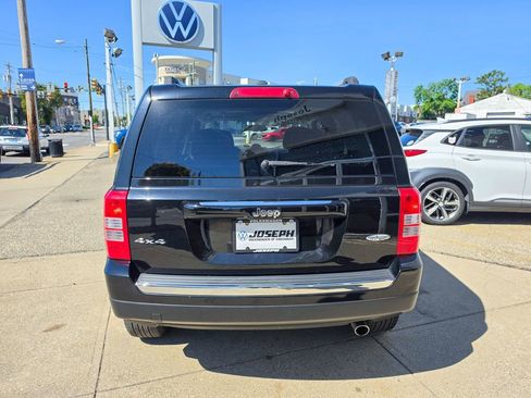 Used 2016 Jeep Patriot High Altitude AWD/4WD image 4