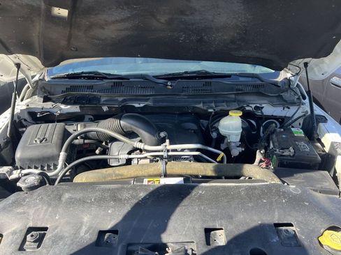 Used 2018 RAM 1500 Laramie image 16