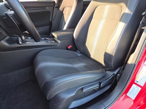 Certified 2023 Honda Civic Sport image 30
