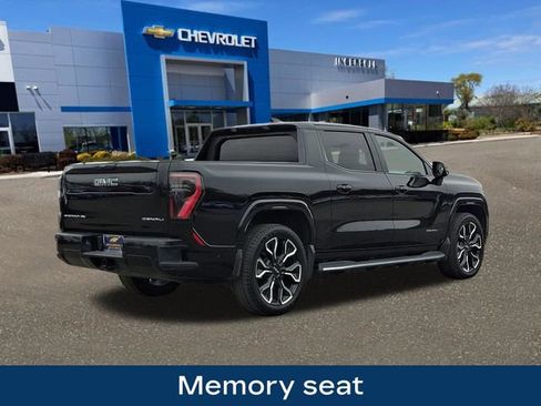 Used 2025 GMC Sierra EV Denali image 7
