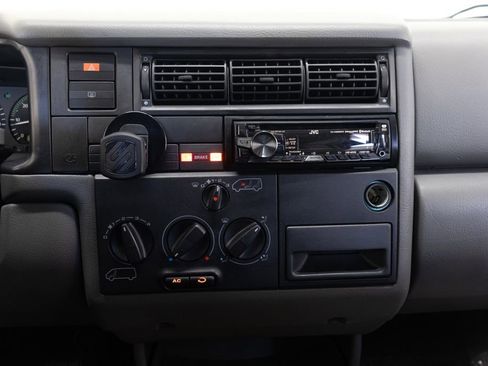 Used 1997 Volkswagen Eurovan Camper FWD image 41
