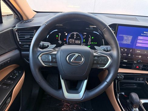 Certified 2025 Lexus NX 450h+ Luxury image 23