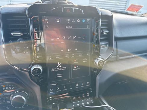 Used 2024 RAM 1500 Big Horn image 16