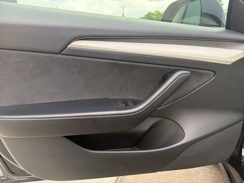 Used 2022 Tesla Model 3 Performance AWD/4WD image 21