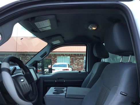 Used 2013 Ford F550 2WD Regular Cab Super Duty w/ PWR Equipment Group image 27