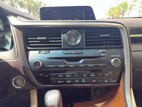 Used 2019 Lexus RX 350 FWD w/ Premium Package image 28