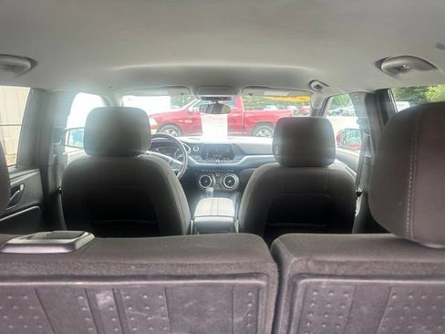 Used 2022 Chevrolet Blazer LT w/ LPO, Floor Liner Package FWD image 19