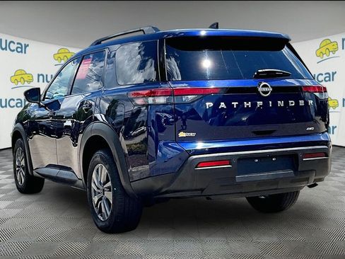 Used 2025 Nissan Pathfinder SV AWD/4WD image 4