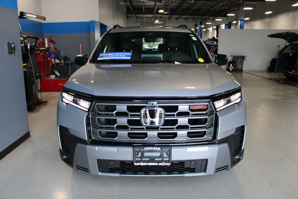 New 2026 Honda Pilot TrailSport image 2