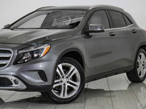 Used 2015 Mercedes-Benz GLA 250 4MATIC image 61