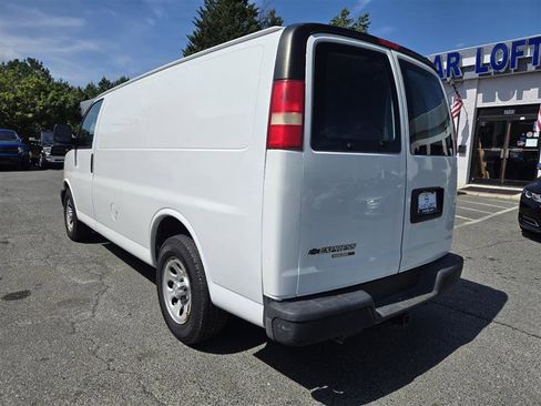 Used 2014 Chevrolet Express 1500 AWD image 8