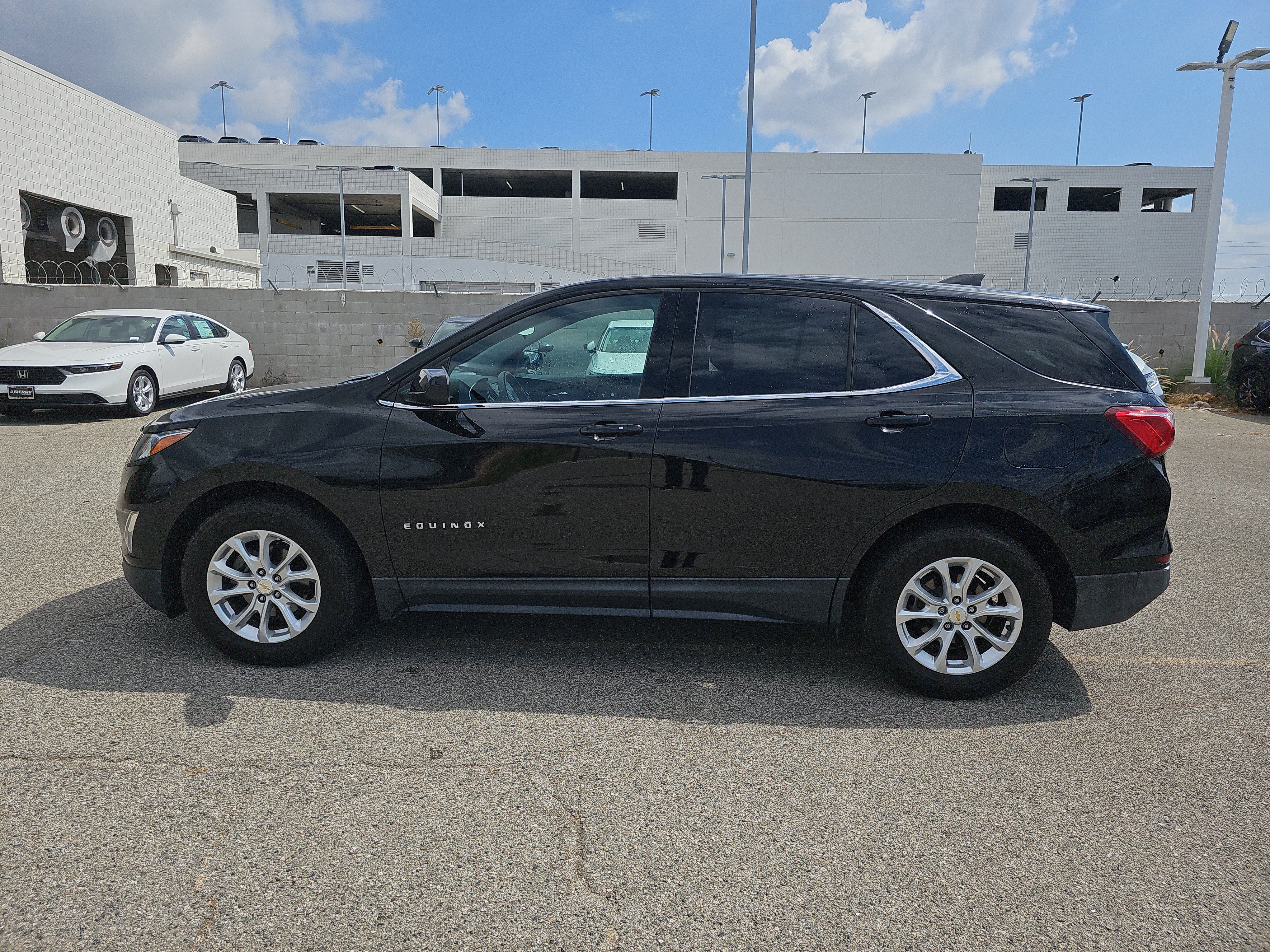 Used 2020 Chevrolet Equinox LT FWD image 7