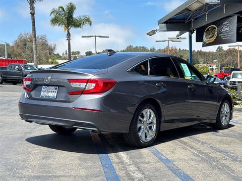 Used 2018 Honda Accord LX image 12
