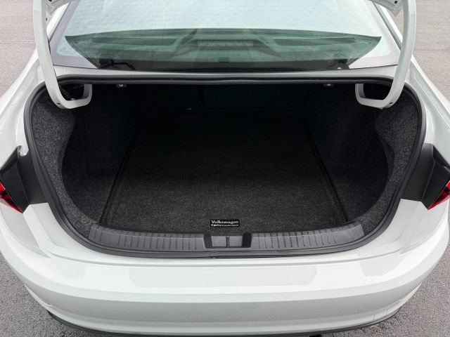 Used 2019 Volkswagen Jetta GLI Autobahn FWD image 40