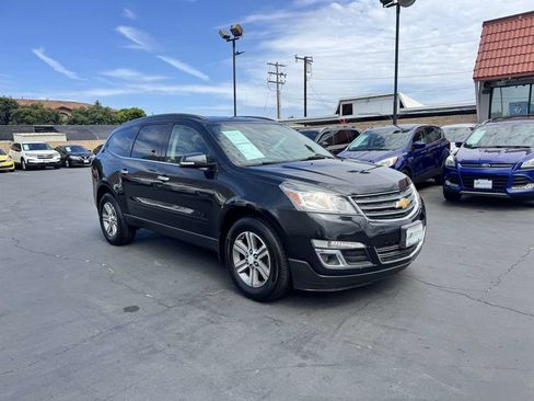 Used 2015 Chevrolet Traverse LT w/ Traveler's Package AWD/4WD image 8