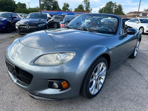 Used 2013 MAZDA MX-5 Miata Grand Touring RWD image 32
