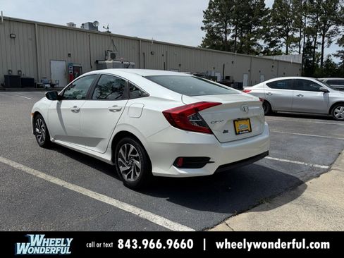 Used 2016 Honda Civic EX image 5