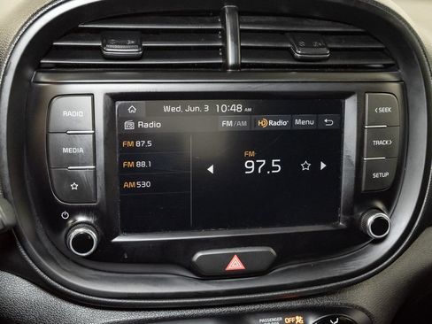 Certified 2024 Kia Soul LX w/ Option Group 015 FWD image 17