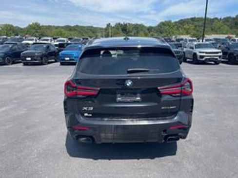 Used 2024 BMW X3 xDrive30i w/ Premium Package AWD/4WD image 4