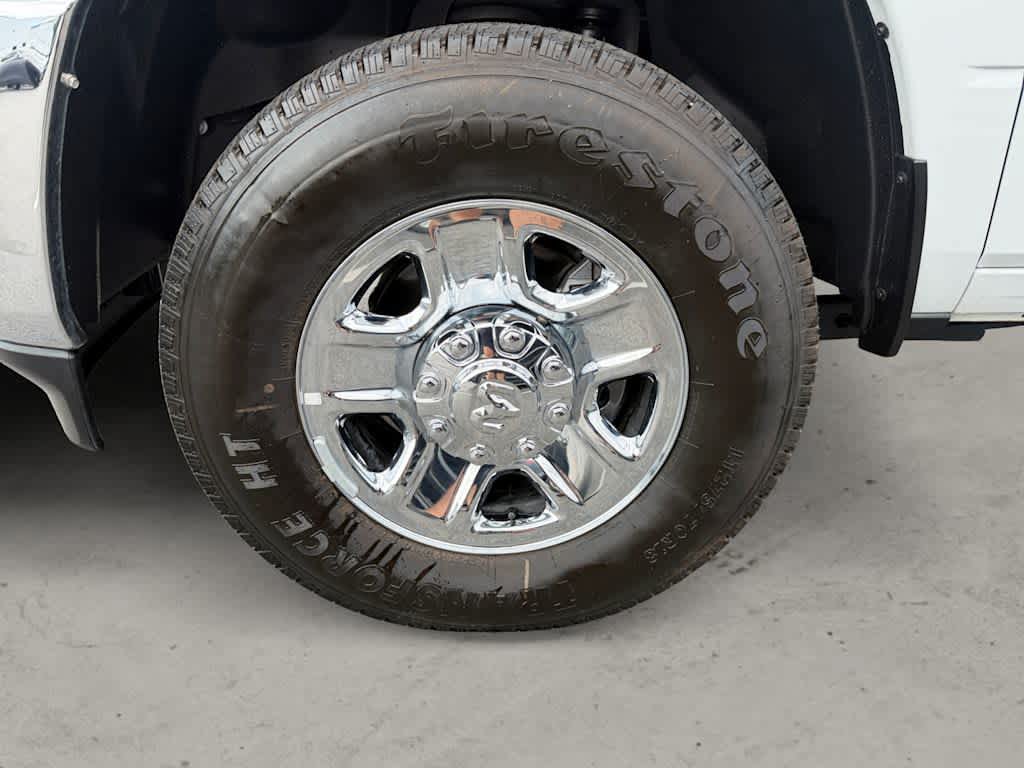 Used 2024 RAM 2500 Tradesman w/ Chrome Appearance Group AWD/4WD image 14
