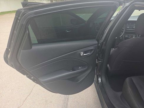 Used 2015 Dodge Dart SE w/ Convenience Group image 16