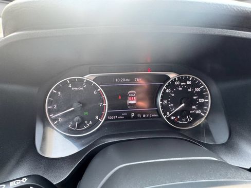 Used 2025 Nissan Rogue SV AWD/4WD image 12